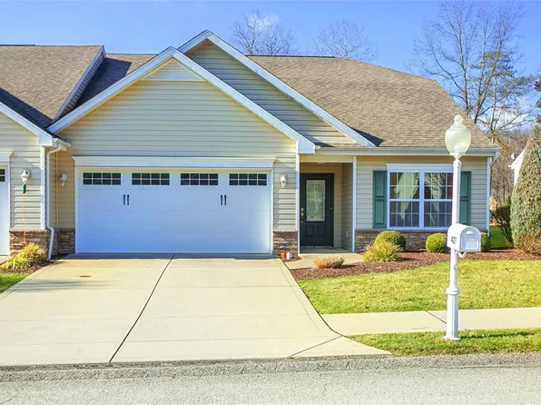427 Chestnut Ln, Apollo, PA 15613