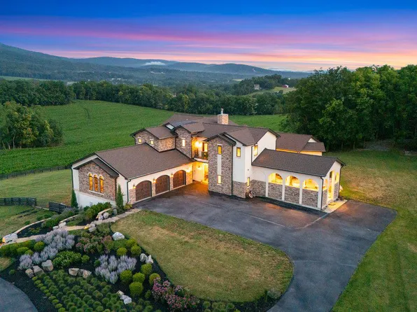 10110 Easterday Ct, Hagerstown, MD 21742