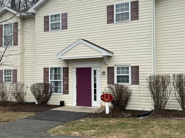 70 Christine Dr, Reading, PA 19606