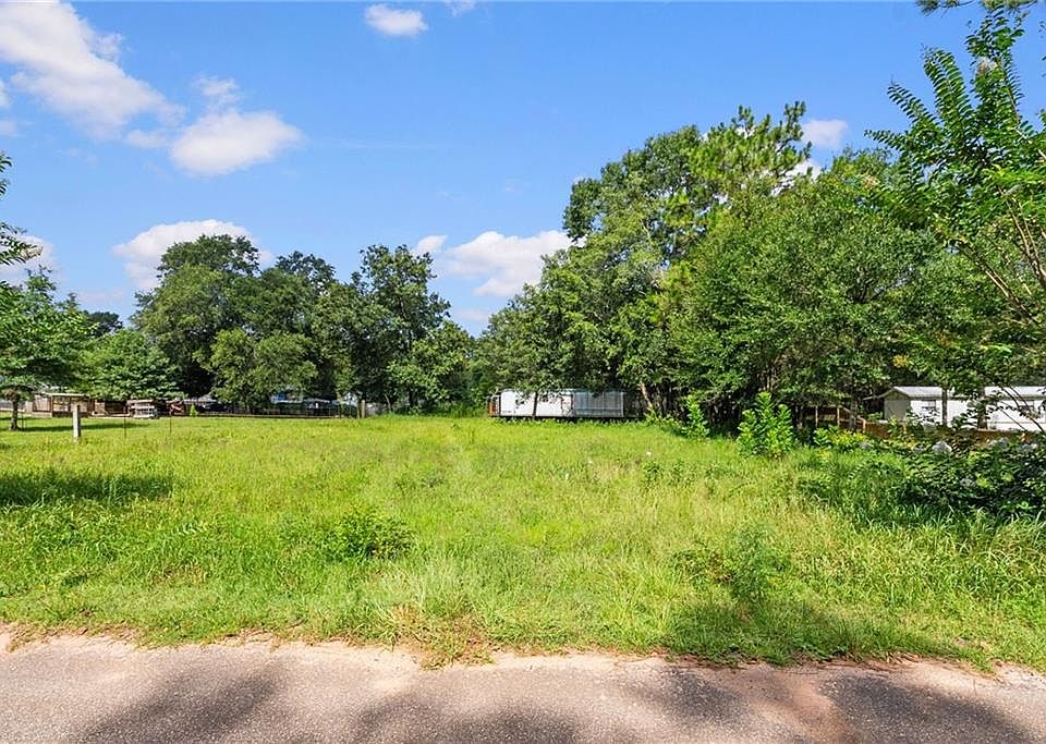 1st image of 25141 Burgett Ln