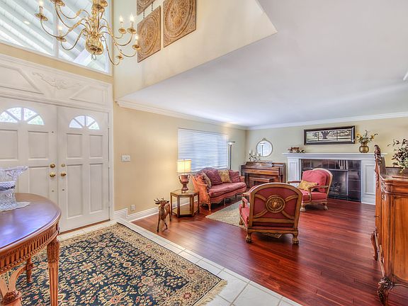 2nd image of 949  S. Westridge Circle
