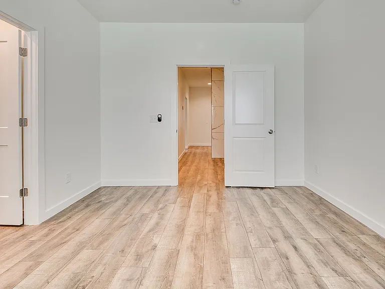 1324 NE 8th St — Photo 21