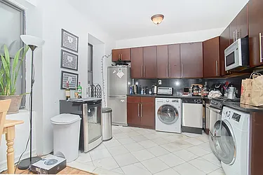 Rented by Living New York