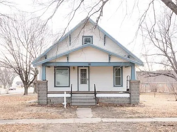 312 Jewell St, Byron, NE 68325