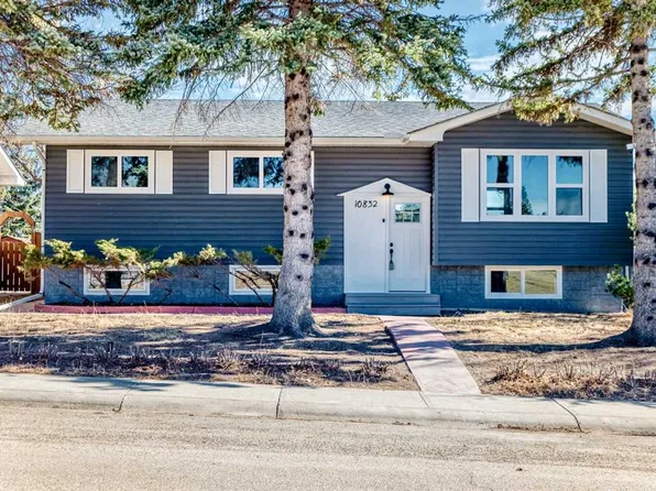 10832 S 7th St SW, Calgary, AB T2W 0G5