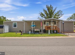 196 Shawnee Ave, Dover, PA 17315