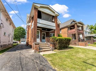 16111 Parkgrove Ave, Cleveland, OH