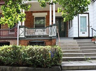 252 S 45th St #3, Philadelphia, PA 19104