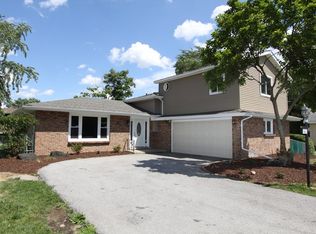 15631 State St, South Holland, IL 60473