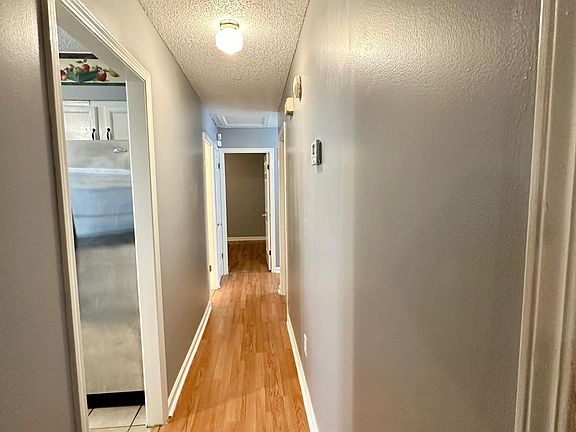 5th image of 5981 Valleydale Dr