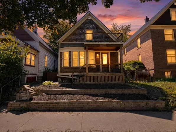 2733 N Bremen STREET, Milwaukee, WI 53212