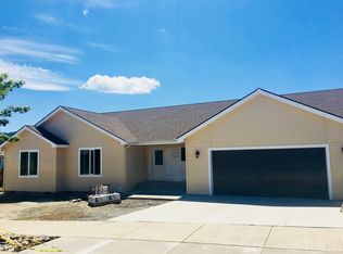 620 Wildland Dr, Klamath Falls, OR 97601