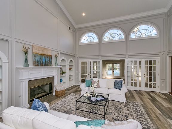 2nd image of 6280 Highlands Ct