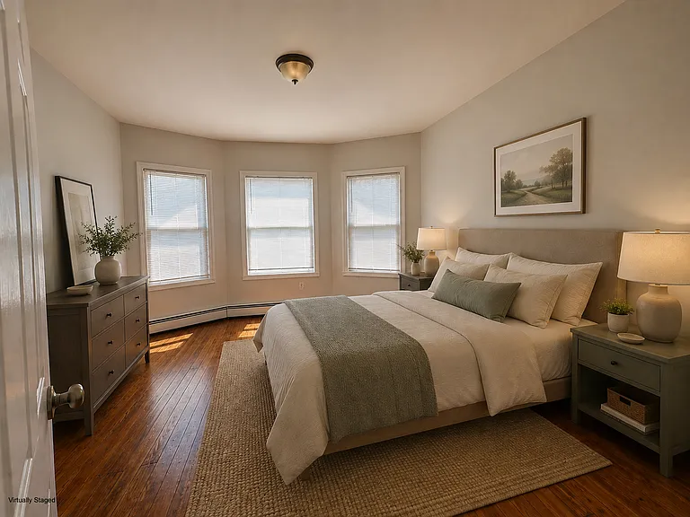 181 Park St #2 — Photo 6