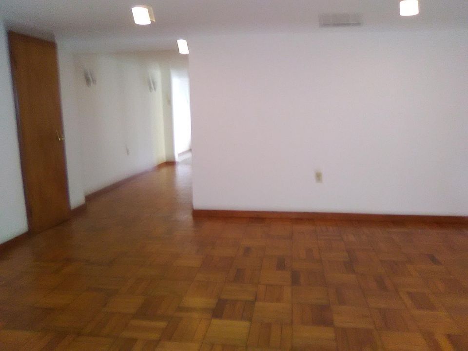 1st image of 134 Athania Pkwy #B