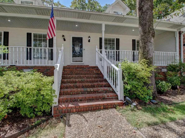 105 Little Creek Rd, Sherwood, AR 72120