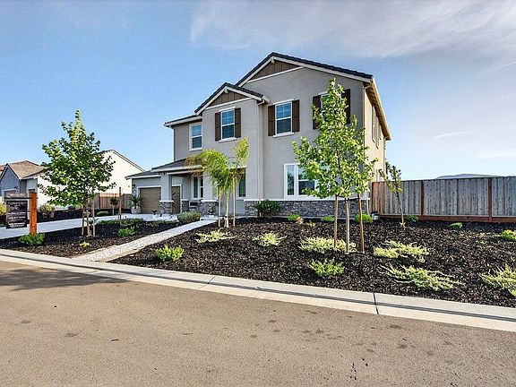3rd image of 288 Luna Way