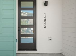 14846 NE Couch St #8, Portland, OR 97230