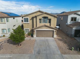 8232 W Zlacket Dr, Tucson, AZ 85757