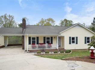 1807 Overlook Point, High Point, NC 27265