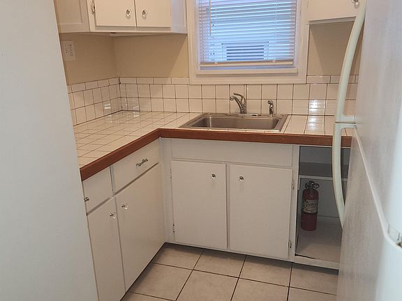 5th image of 1325 12th St NW #1
