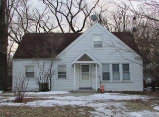 1845 Pratt St, Des Plaines, IL 60018