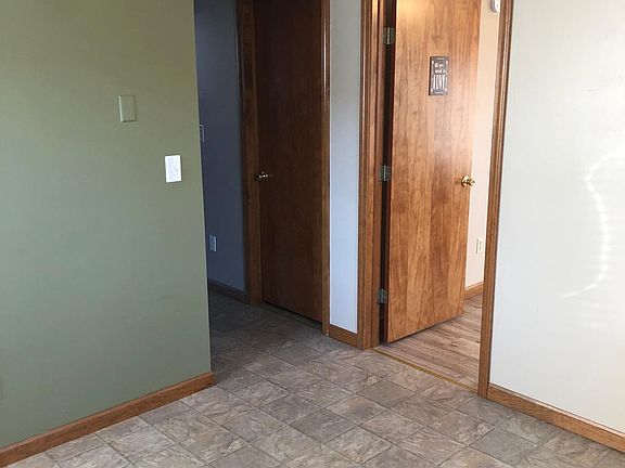 3rd image of 811 And 813 W Gaston Dr #811