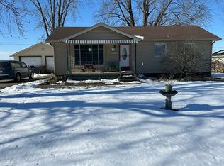 10556 N Cedars Rd, Seymour, IN 47274