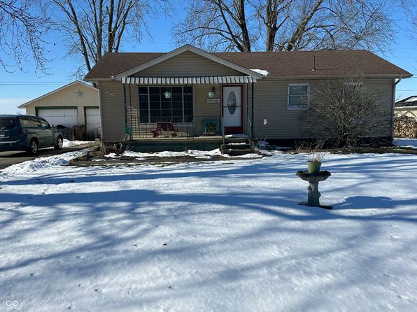 10556 N Cedars Rd, Seymour, IN 47274