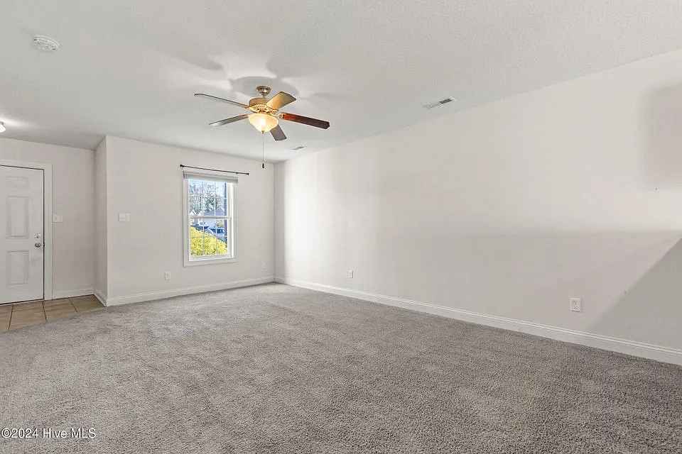 125 West Murrow Lane - 1 — Photo 2