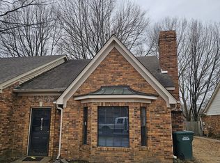 7115 Greenbriar Dr, Southaven, MS 38671