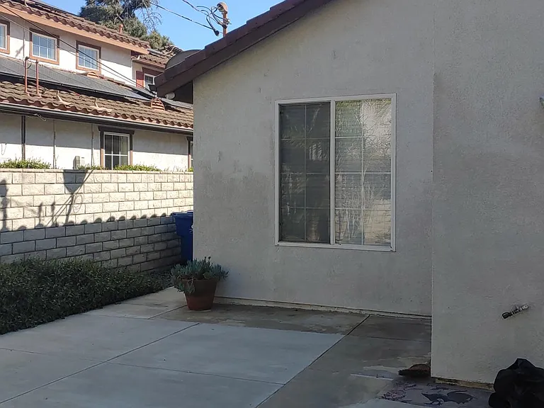 7839 W Manchester Ave — Photo 6