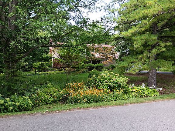 3rd image of 6708 N Sherman Dr