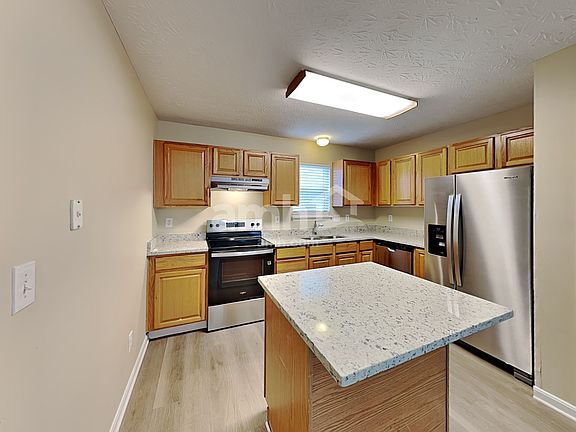 3rd image of 11 Glenpark Ct