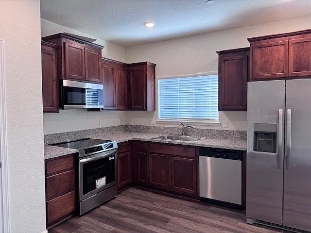 Astoria Place — Photo 15
