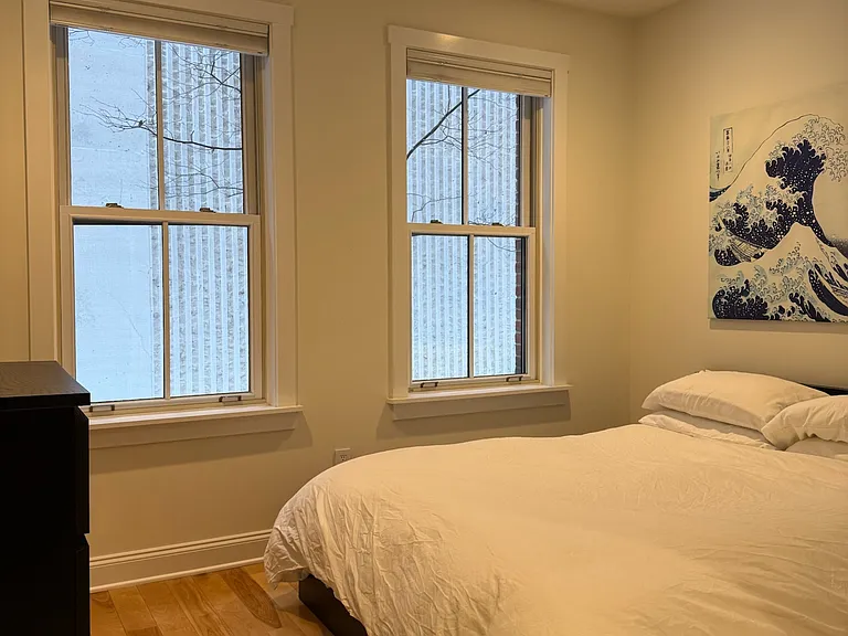 40 College St #207 — Photo 36
