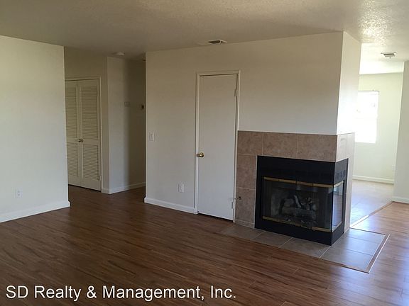 4th image of 4512 Oregon St APT 4