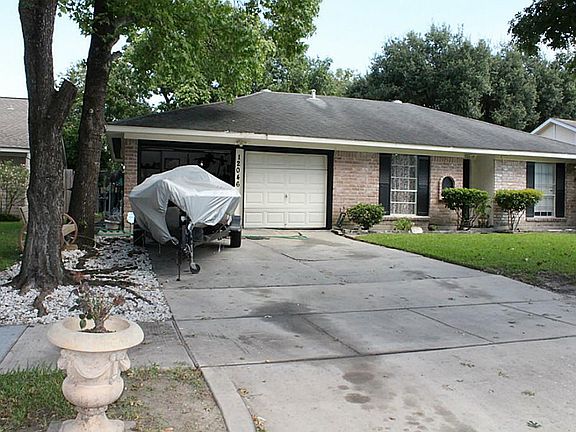 2nd image of 12046 Stroud Dr