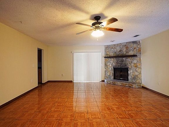 2nd image of 6318 Laurelwood Ct