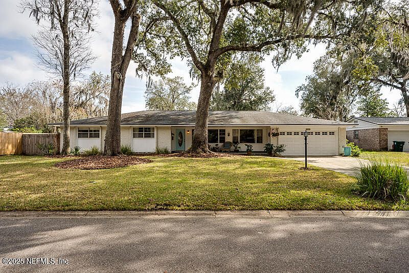1st image of 8481 PHILROSE Drive W