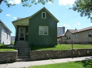 646 19th Ave NE, Minneapolis, MN 55418