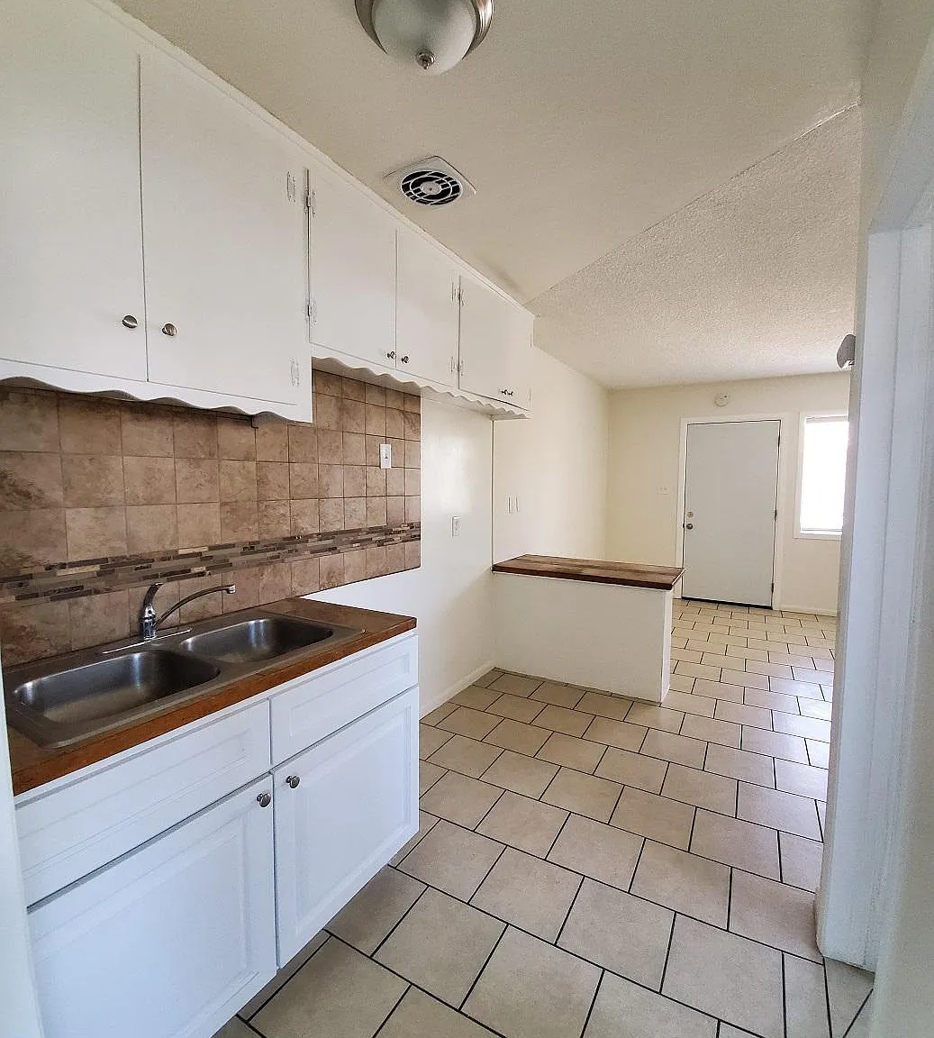 1 bed, 600 sqft, $1,850 — Photo 3
