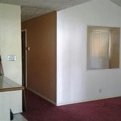 4th image of 4544 Evanston Ave