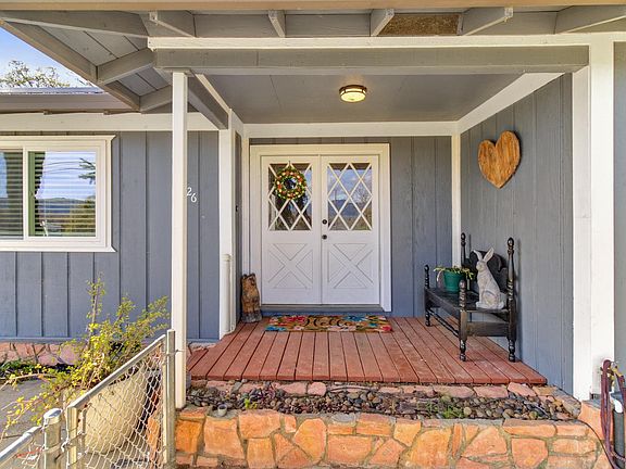 5th image of 3326 Hartvickson Ln