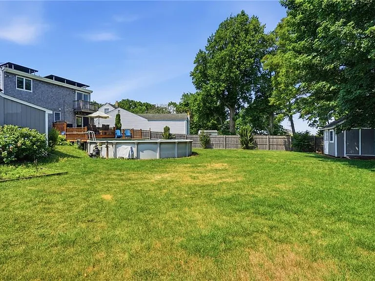 25 King Rd — Photo 43
