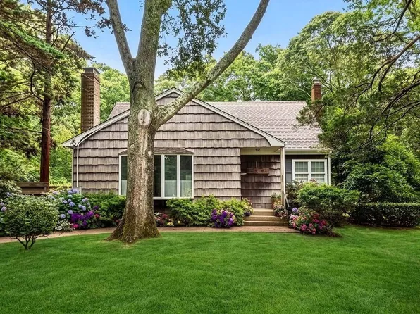 21 Glade Rd, East Hampton, NY 11937