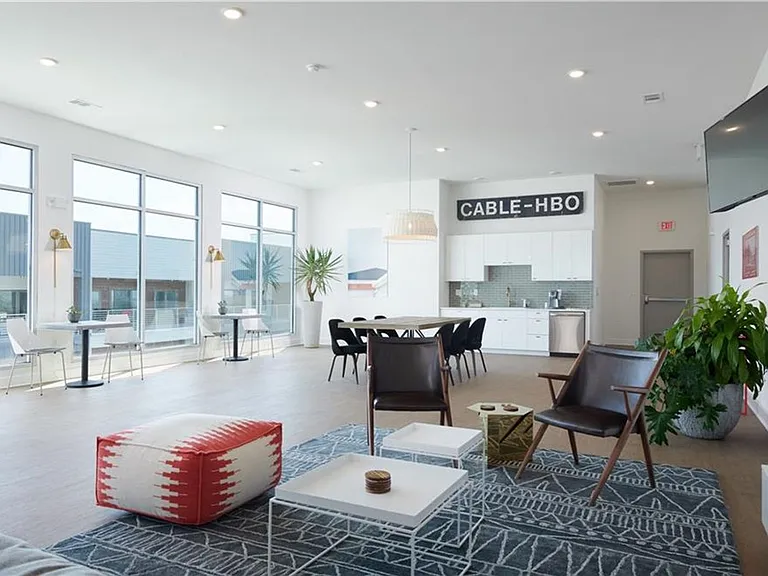 4361 S Congress Ave #122 — Photo 23