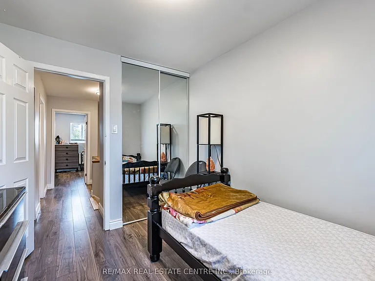 937 Blairholm Ave #UPPER — Photo 15