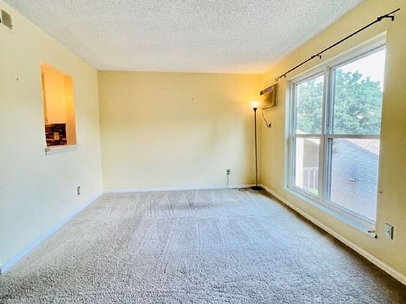 5th image of 3550 S Harlan St Unit 12-298