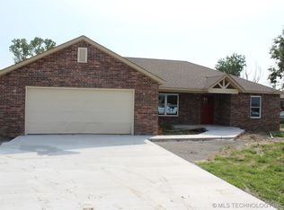315 C St SW, Inola, OK 74036